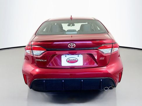 Used 2026 Toyota Corolla SE w/ SE Package FWD image 6