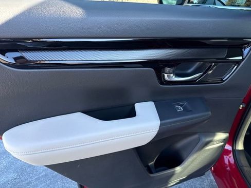 Certified 2025 Honda CR-V EX-L image 18