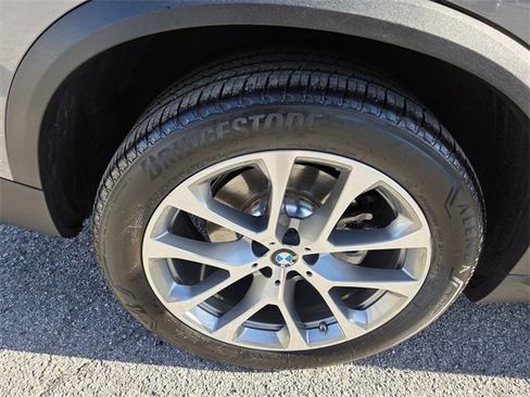 Used 2024 BMW X5 xDrive40i image 20