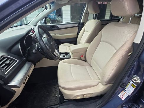 Used 2016 Subaru Outback 2.5i Premium AWD/4WD image 10