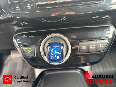 Certified 2020 Toyota Prius Prime LE FWD image 22