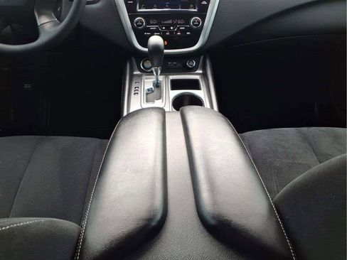 Used 2022 Nissan Murano S FWD image 12