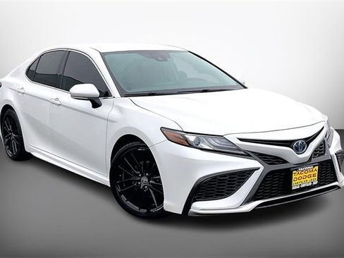 Used 2023 Toyota Camry XSE w/ Cold Weather Package image 1