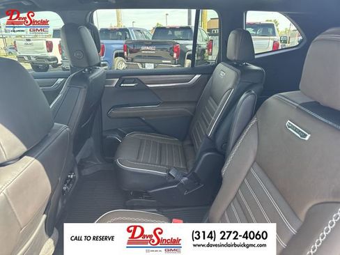 New 2026 GMC Acadia Denali Ultimate AWD/4WD image 23
