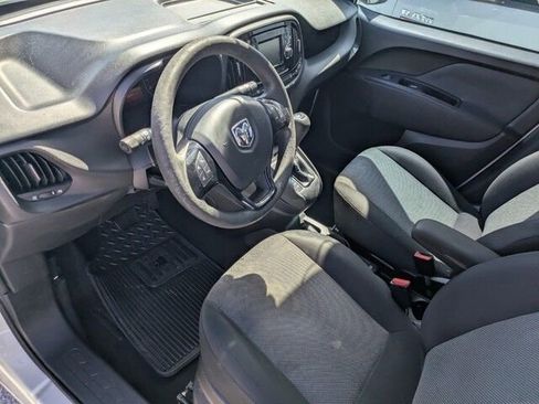 Used 2018 RAM ProMaster City Tradesman image 11