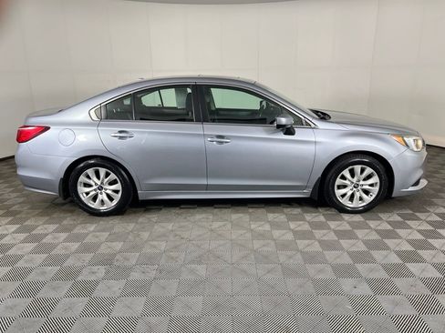 Used 2015 Subaru Legacy 2.5i Premium w/ Moonroof Package AWD/4WD image 4