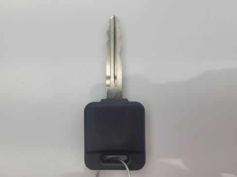 Used 2022 Nissan Versa S FWD image 32
