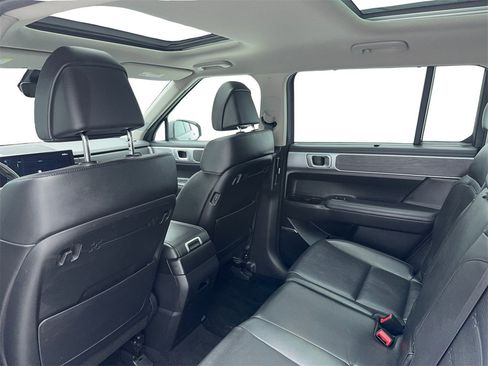 Used 2024 Hyundai Santa Fe Limited image 41