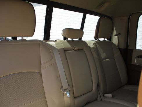 Used 2021 RAM 3500 Laramie image 27