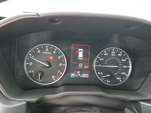 Certified 2025 Subaru Forester Premium AWD/4WD image 22