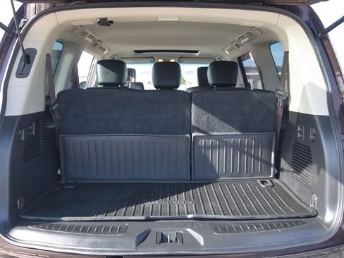 Used 2017 Nissan Armada Platinum AWD/4WD image 35