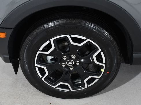 New 2025 Ford Bronco Sport Outer Banks w/ Outer Banks Tech Package+ AWD/4WD image 24
