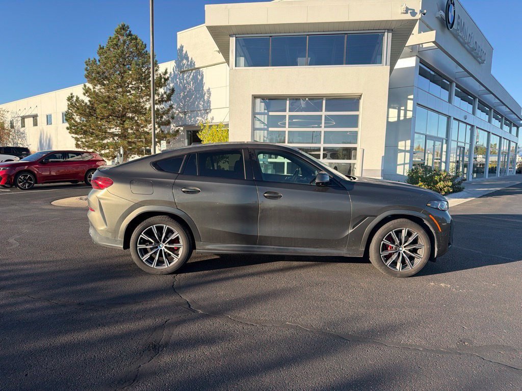 Used 2024 BMW X6 xDrive40i w/ Executive Package AWD/4WD image 6