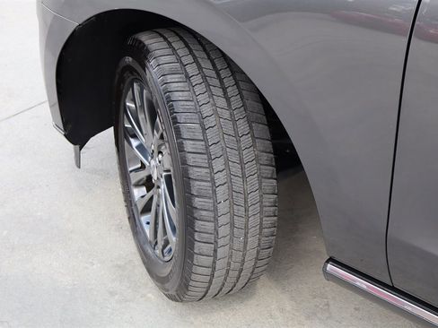 Used 2021 Ford Expedition Max Limited image 12