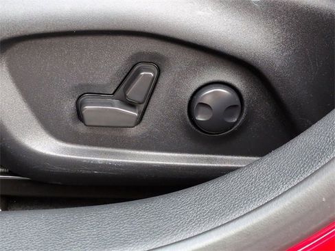 Certified 2023 Jeep Compass Limited image 13