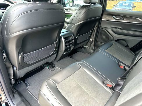 New 2026 Jeep Grand Cherokee Altitude RWD image 24