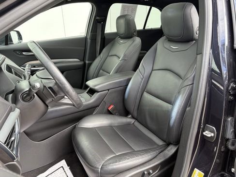 Certified 2023 Cadillac XT4 Premium Luxury image 11
