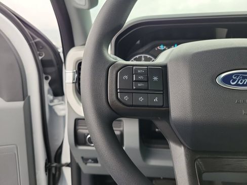 New 2026 Ford F550 4x4 Regular Cab Super Duty image 24