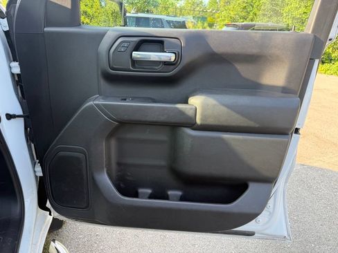 Used 2022 Chevrolet Silverado 1500 Custom AWD/4WD image 15