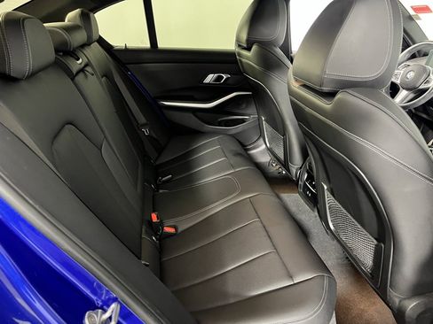 Used 2023 BMW M340i image 27