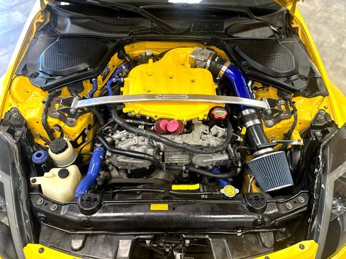 Used 2005 Nissan 350Z Touring image 12