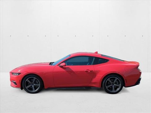 Used 2024 Ford Mustang Premium image 6