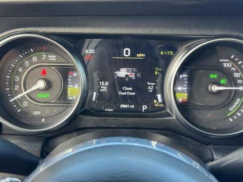 Used 2021 Jeep Wrangler Unlimited Sahara image 16