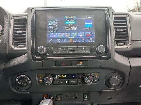 Used 2023 Nissan Frontier SV w/ SV Convenience Package image 14