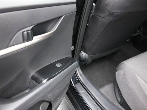 Used 2025 Toyota Camry LE image 18