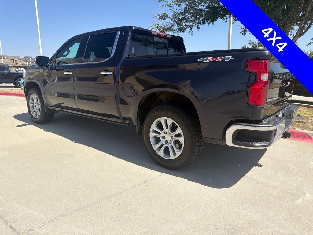 Used 2022 Chevrolet Silverado 1500 LTZ w/ Technology Package AWD/4WD image 4