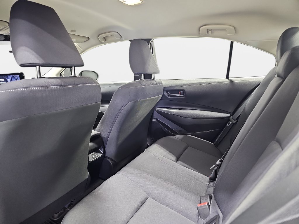 Used 2024 Toyota Corolla LE FWD image 13