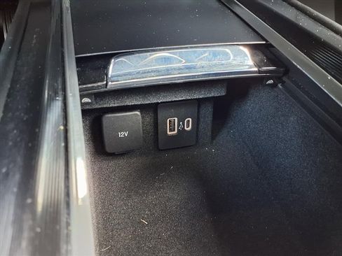 Used 2021 Lincoln Corsair Reserve w/ Equipment Group 201A image 8