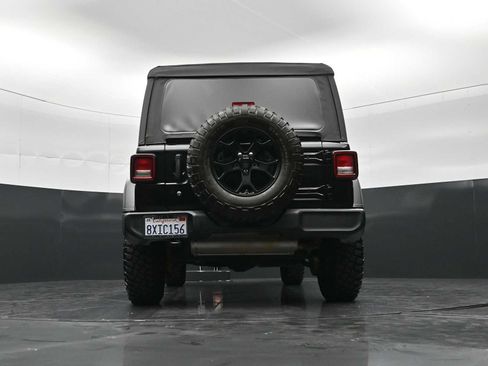 Used 2021 Jeep Wrangler Unlimited Sport AWD/4WD image 30
