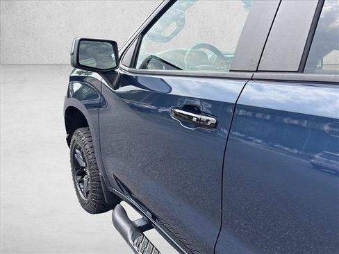 Used 2020 Chevrolet Silverado 1500 LT Trail Boss AWD/4WD image 30