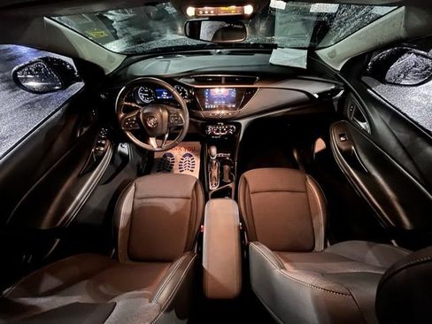 Used 2023 Buick Encore GX Select w/ Sport Touring Package image 23