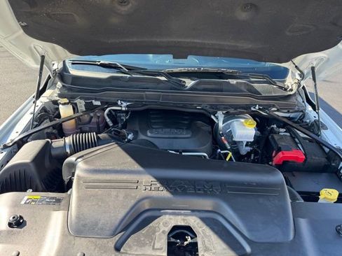 Used 2024 RAM 2500 Big Horn image 33