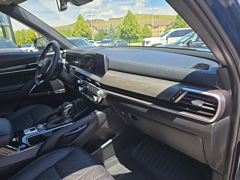 Certified 2025 Kia Telluride EX X-Line AWD/4WD image 7