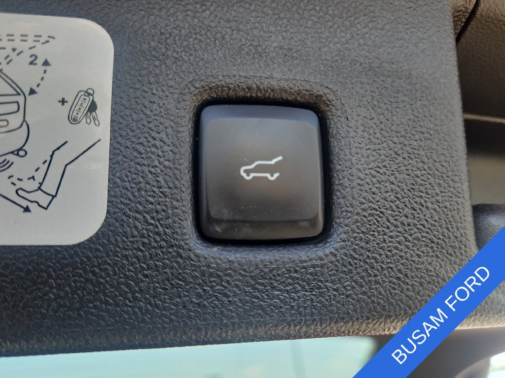 Used 2020 Ford Escape SEL AWD/4WD image 7