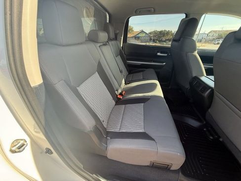 Used 2016 Toyota Tundra SR5 image 13