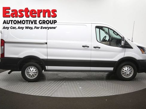 Used 2021 Ford Transit 150 Low Roof AWD image 45