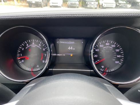 Used 2016 Ford Mustang GT Premium w/ Equipment Group 401A RWD image 21
