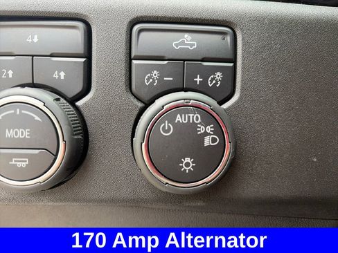 Used 2024 Chevrolet Silverado 2500 LT AWD/4WD image 27