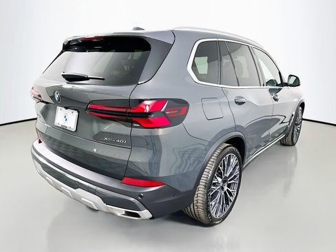 New 2026 BMW X5 xDrive40i w/ Climate Comfort Package image 5