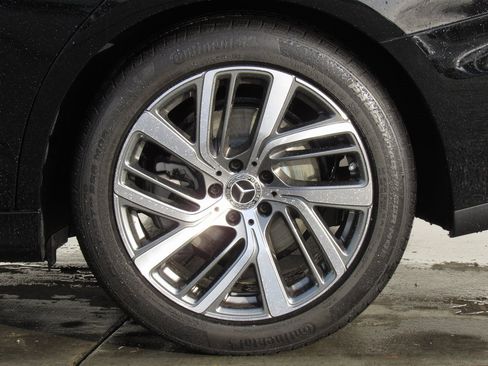 Certified 2024 Mercedes-Benz E 350 4MATIC Sedan image 36