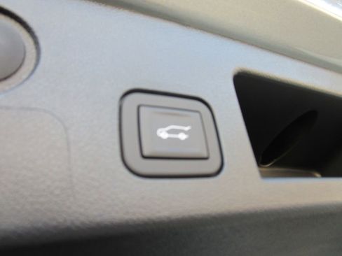 New 2026 GMC Terrain Elevation w/ Elevation Premium Package image 13