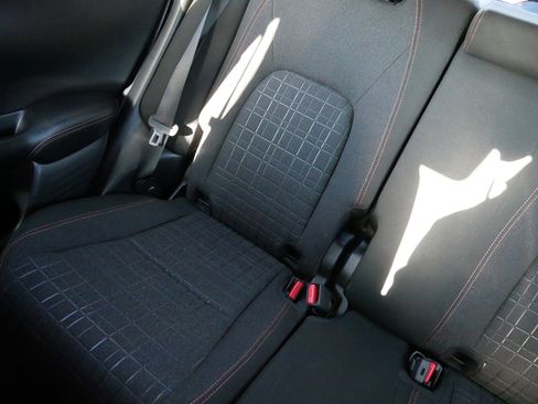 Used 2024 Honda HR-V Sport image 12