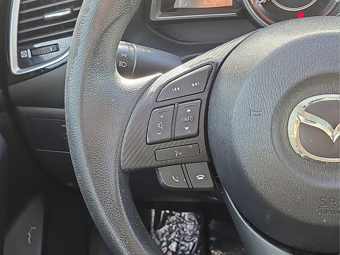 Used 2015 MAZDA MAZDA3 i Sport image 16