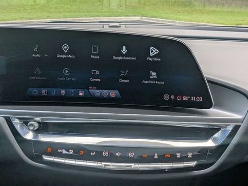 Certified 2024 Cadillac Lyriq Tech w/ Driver Assist Package RWD image 18