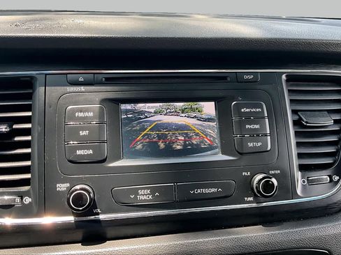 Used 2016 Kia Sedona LX w/ LX Convenience Package FWD image 27