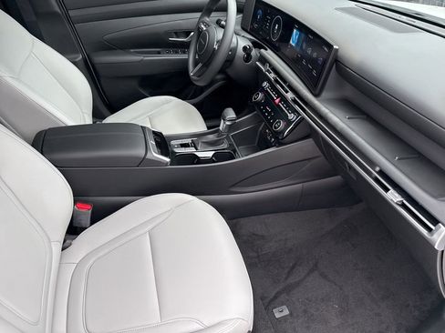 New 2026 Hyundai Santa Cruz SEL FWD image 16